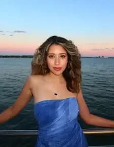 andreaparedess image