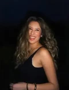 andreaparedess image