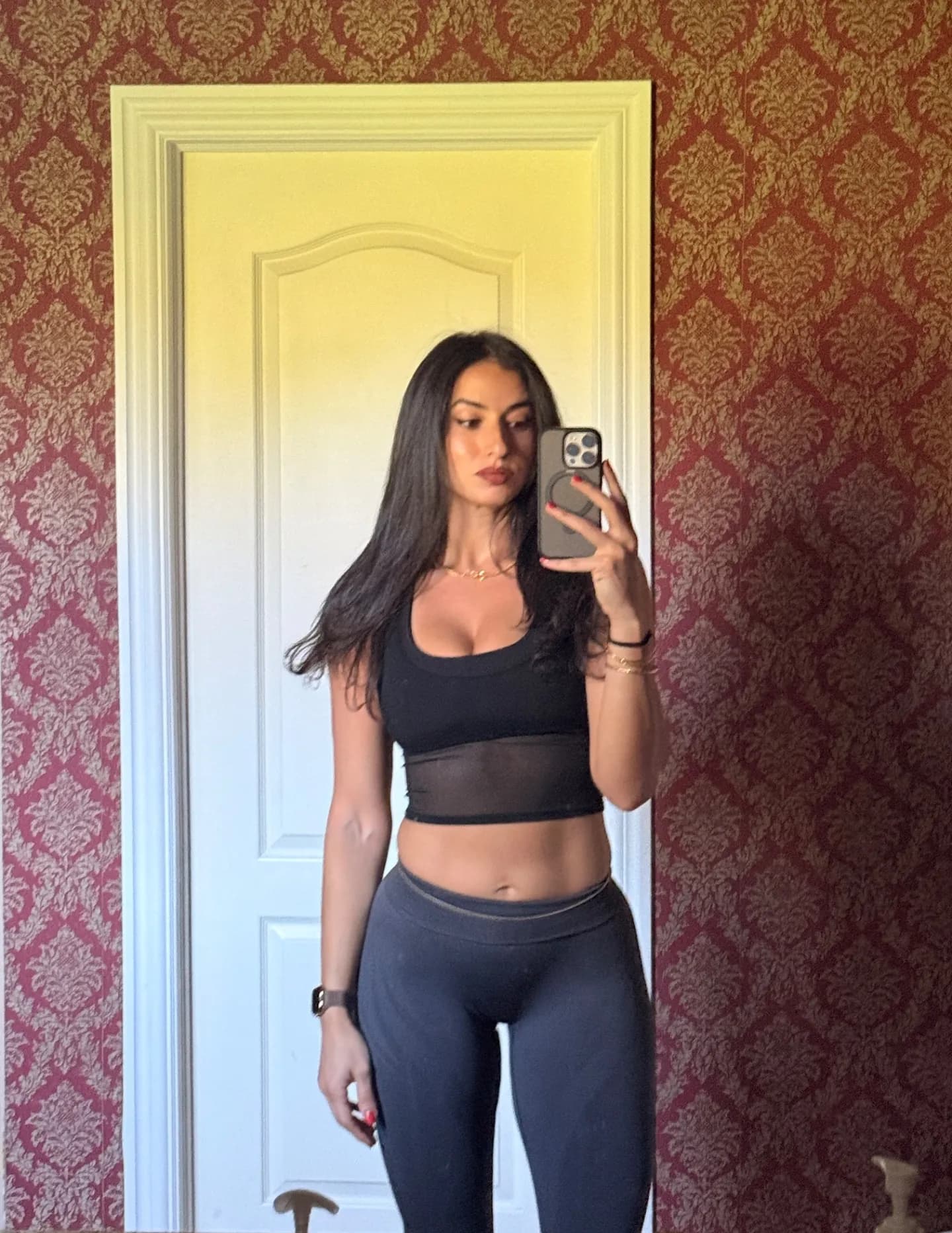 suzanna.alii image