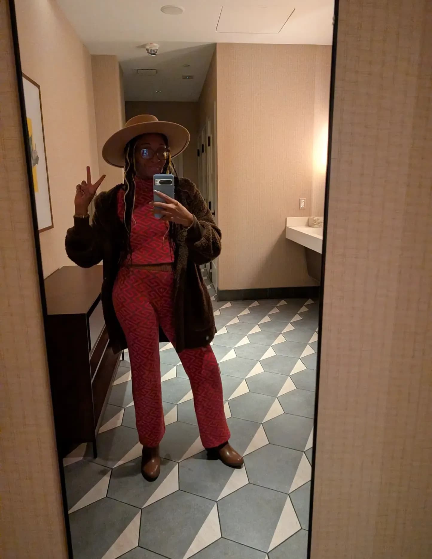 Jessica Noonie Noble aka Ladileox image