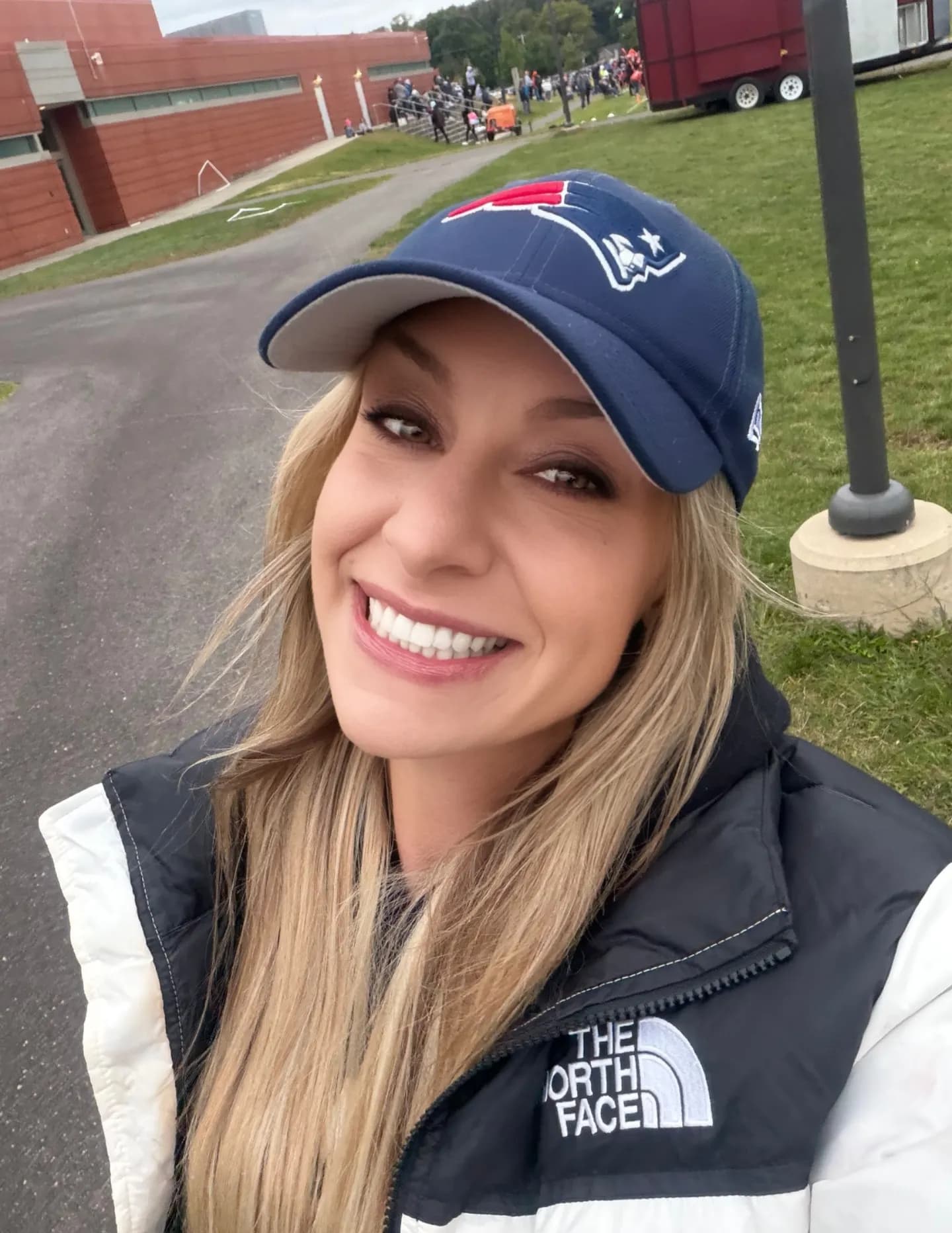 AmandaSarahxo image