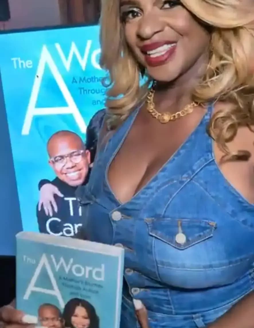 She Show Out Media  image