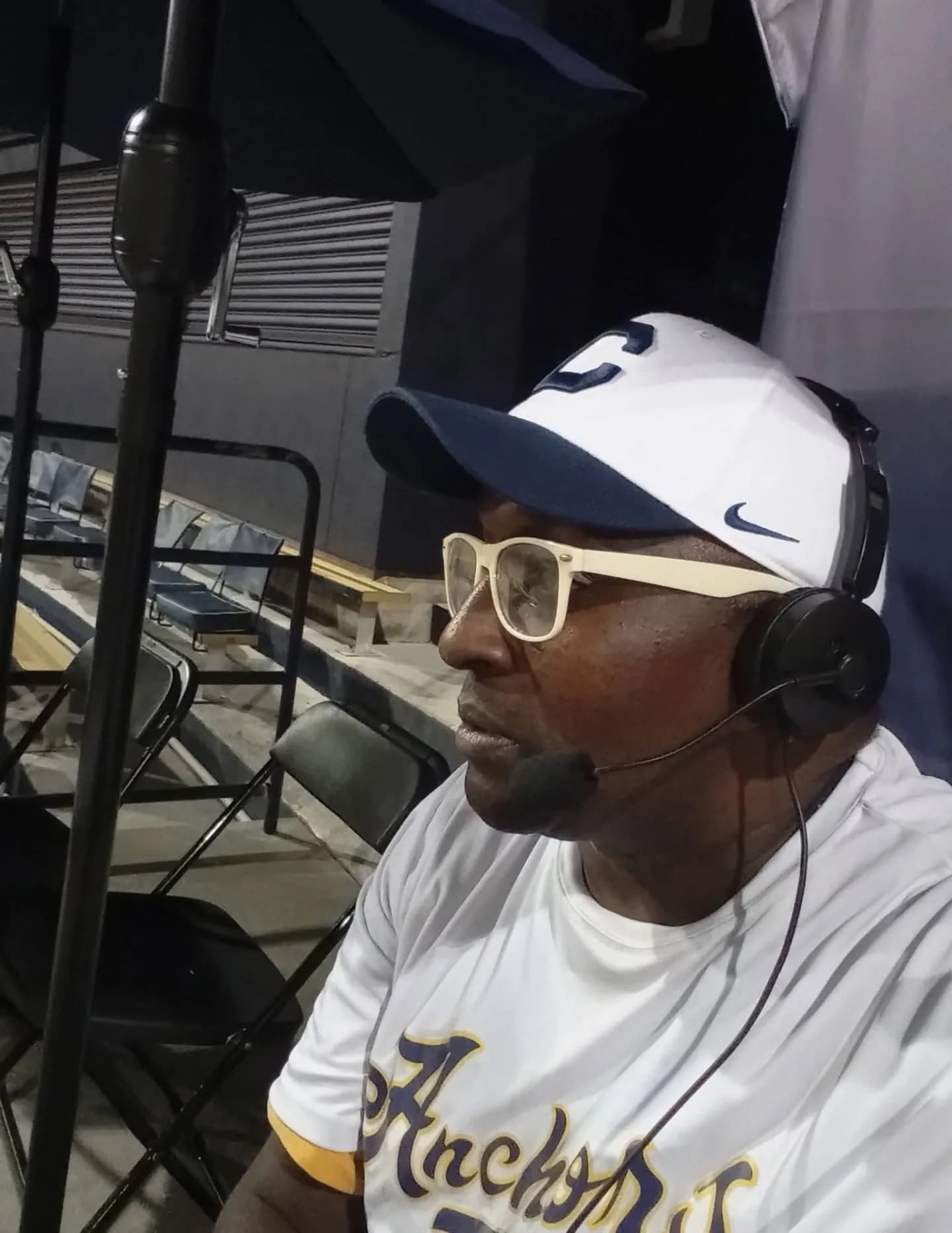 Professor B image