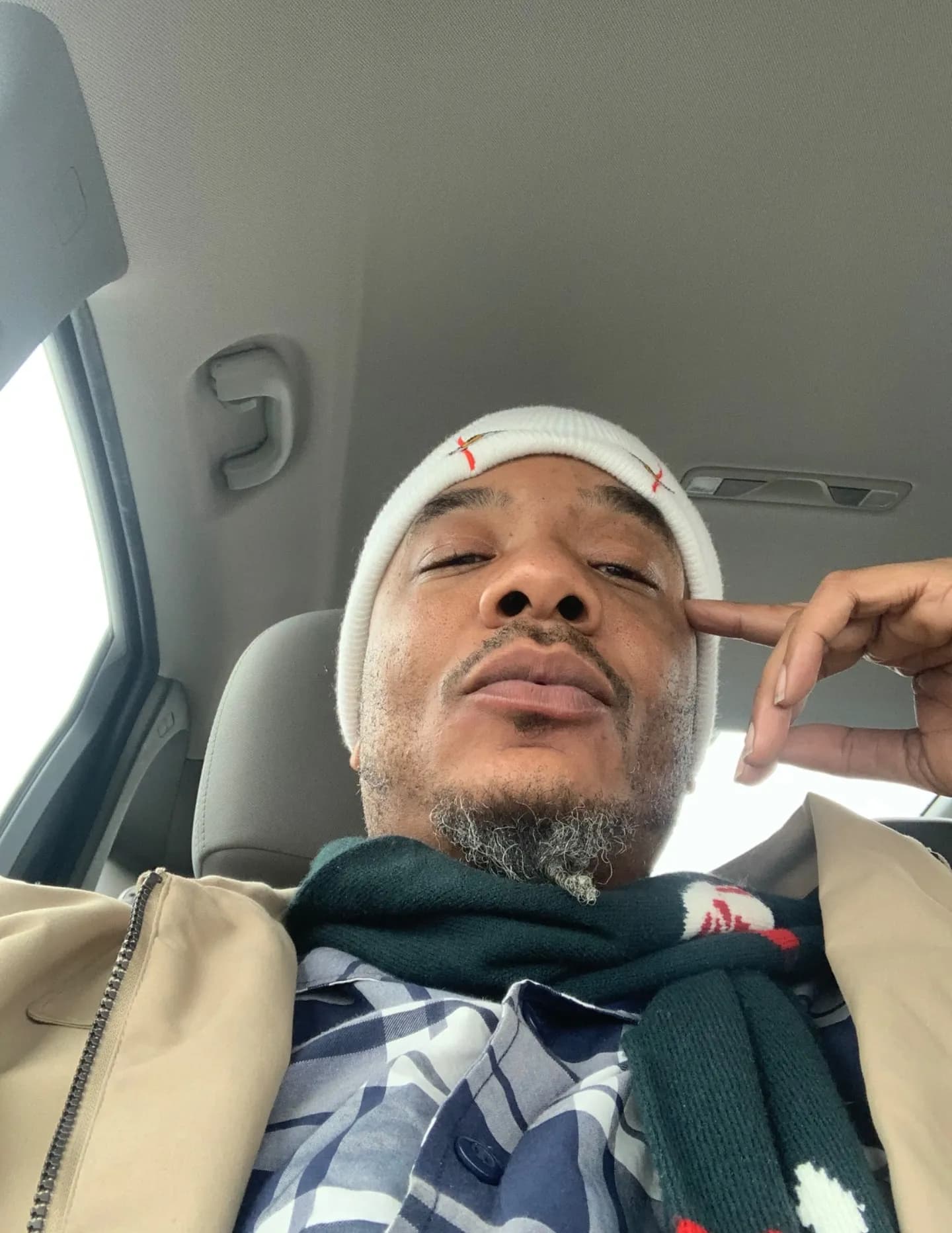 Jlambo image