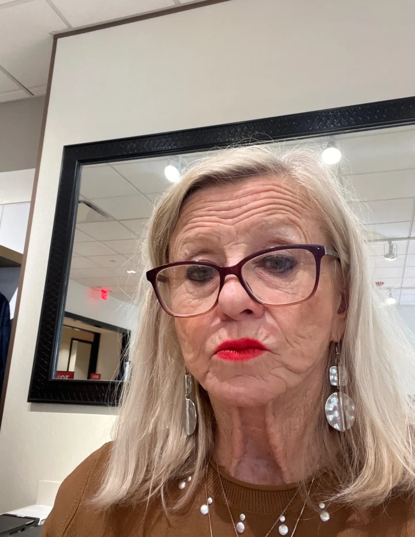 Connie Batey image