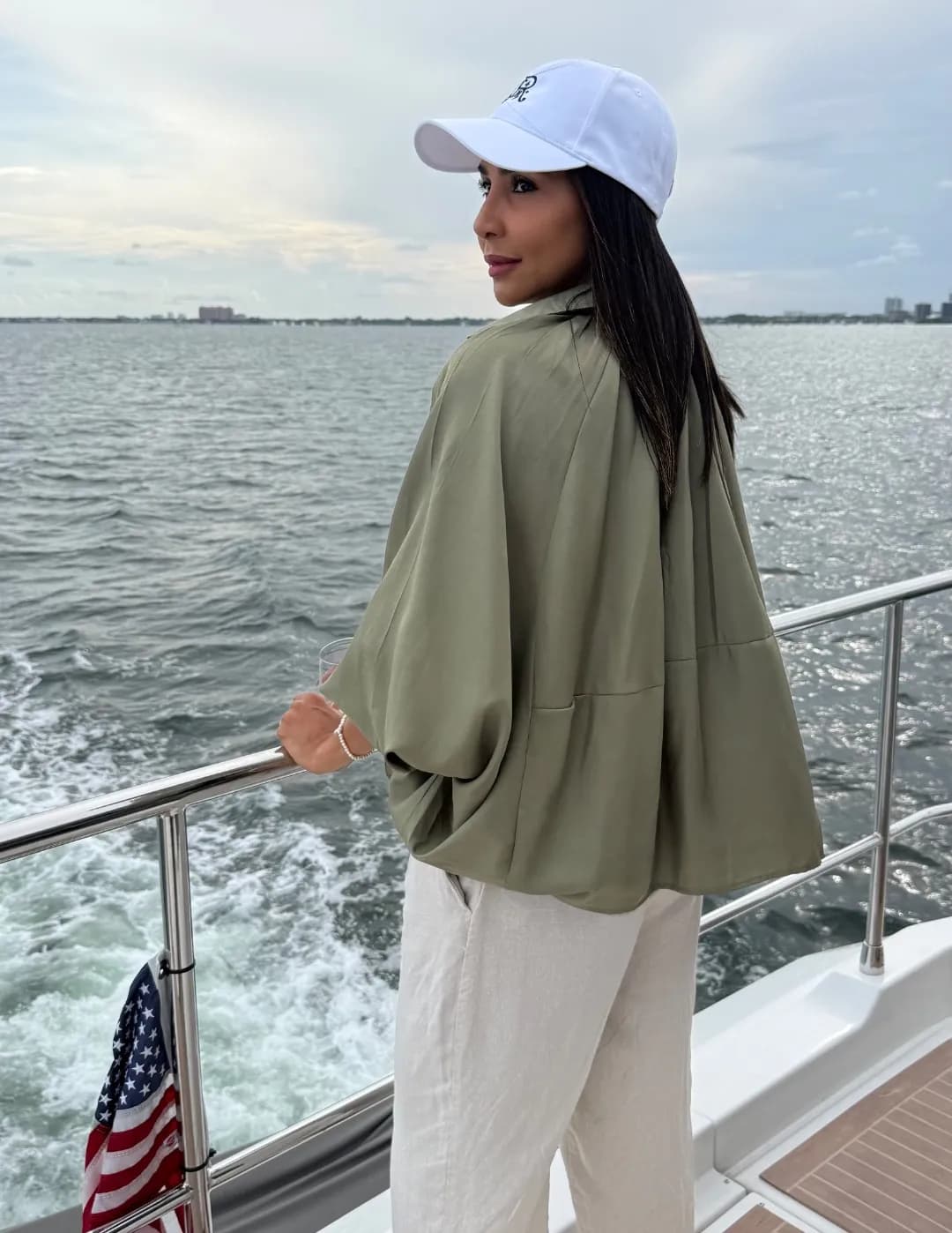 Karen Escobar image