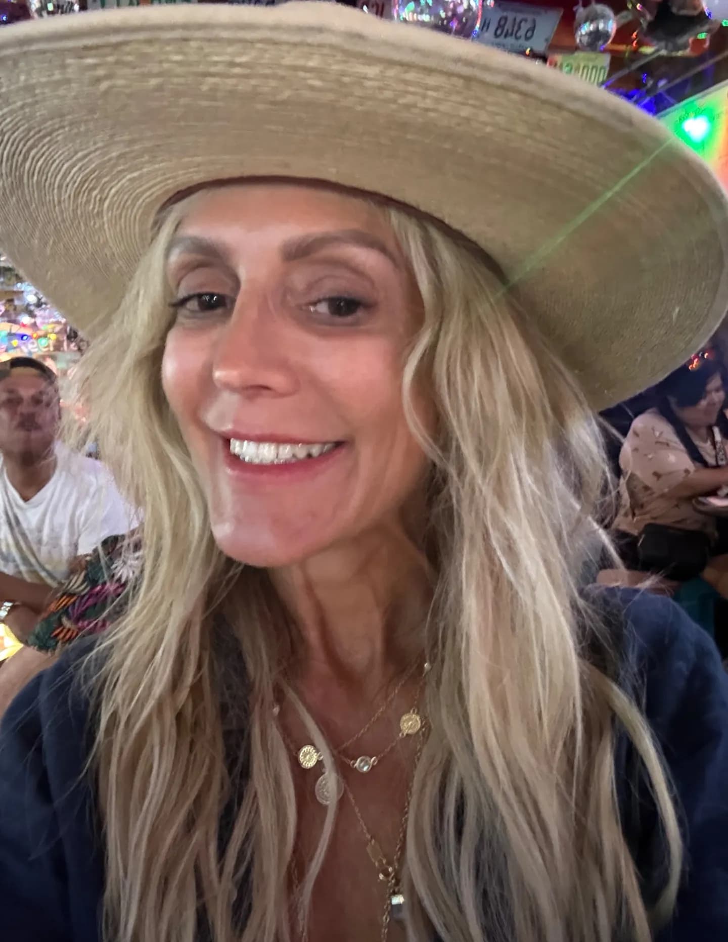 Kelly Kendall image
