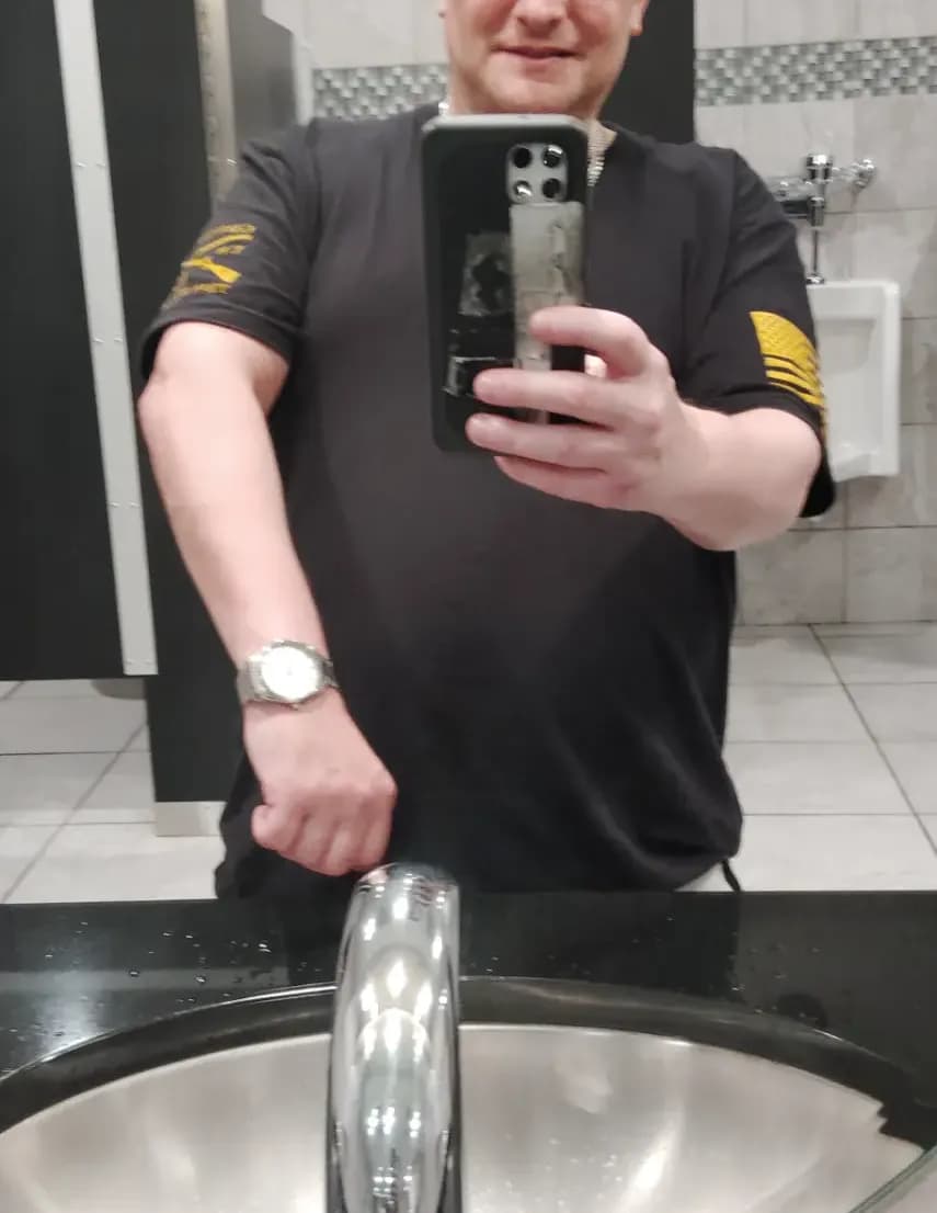 competitor rQOBm