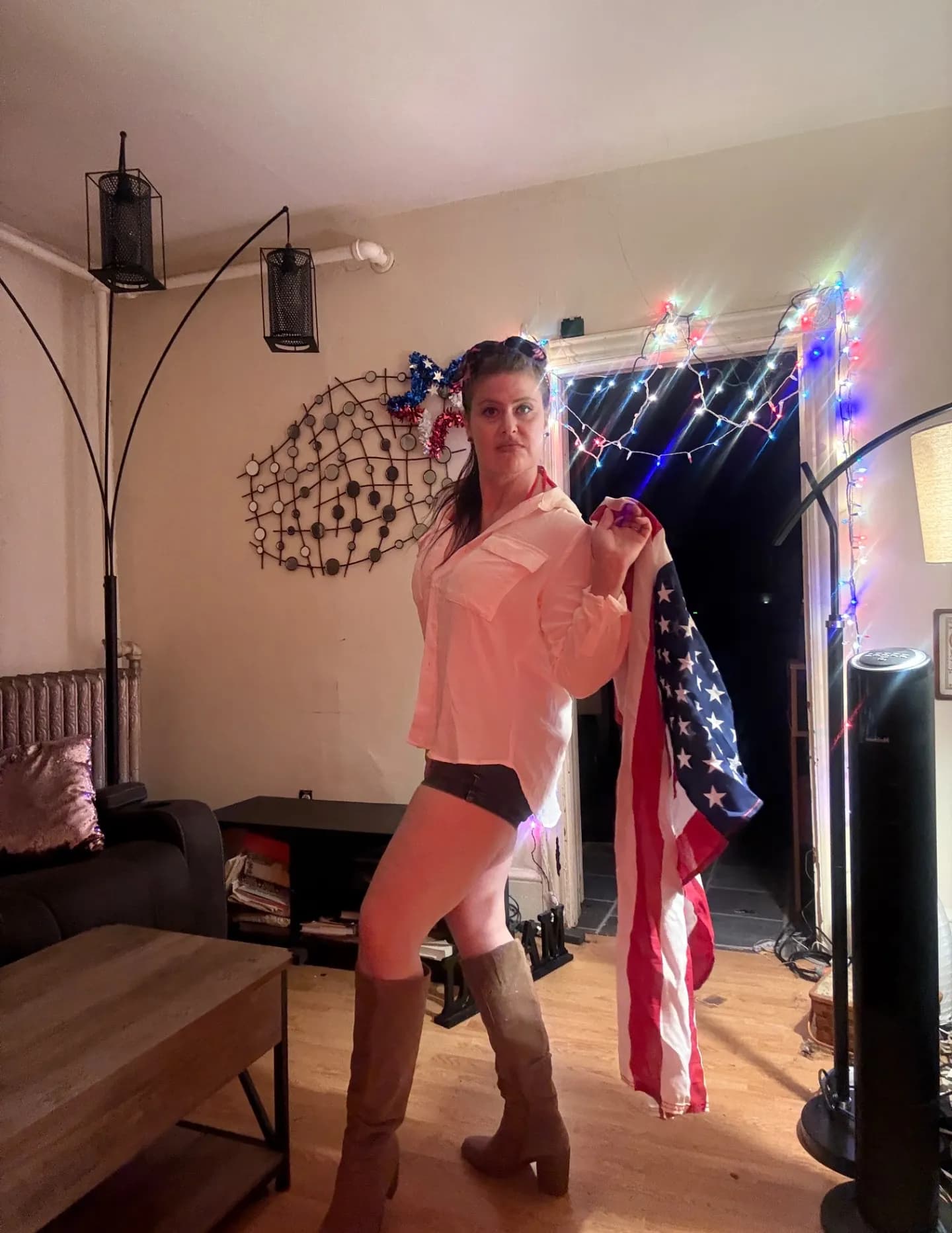 Lauryn Bushy image