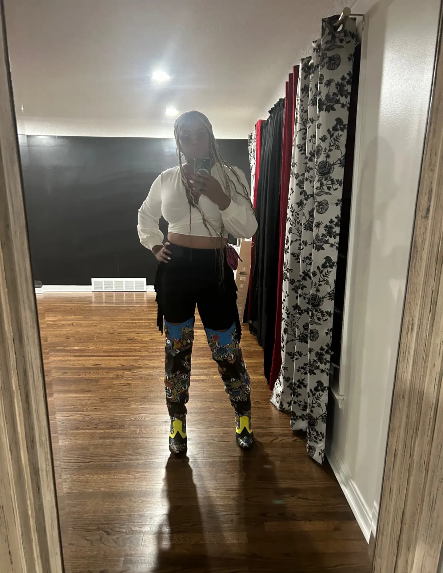 competitor qZzXR