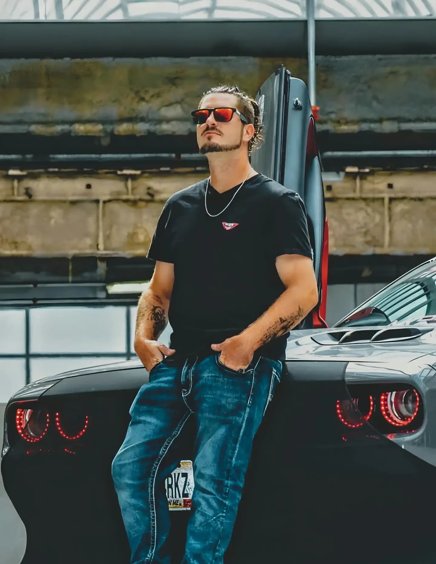 Alex Smith image