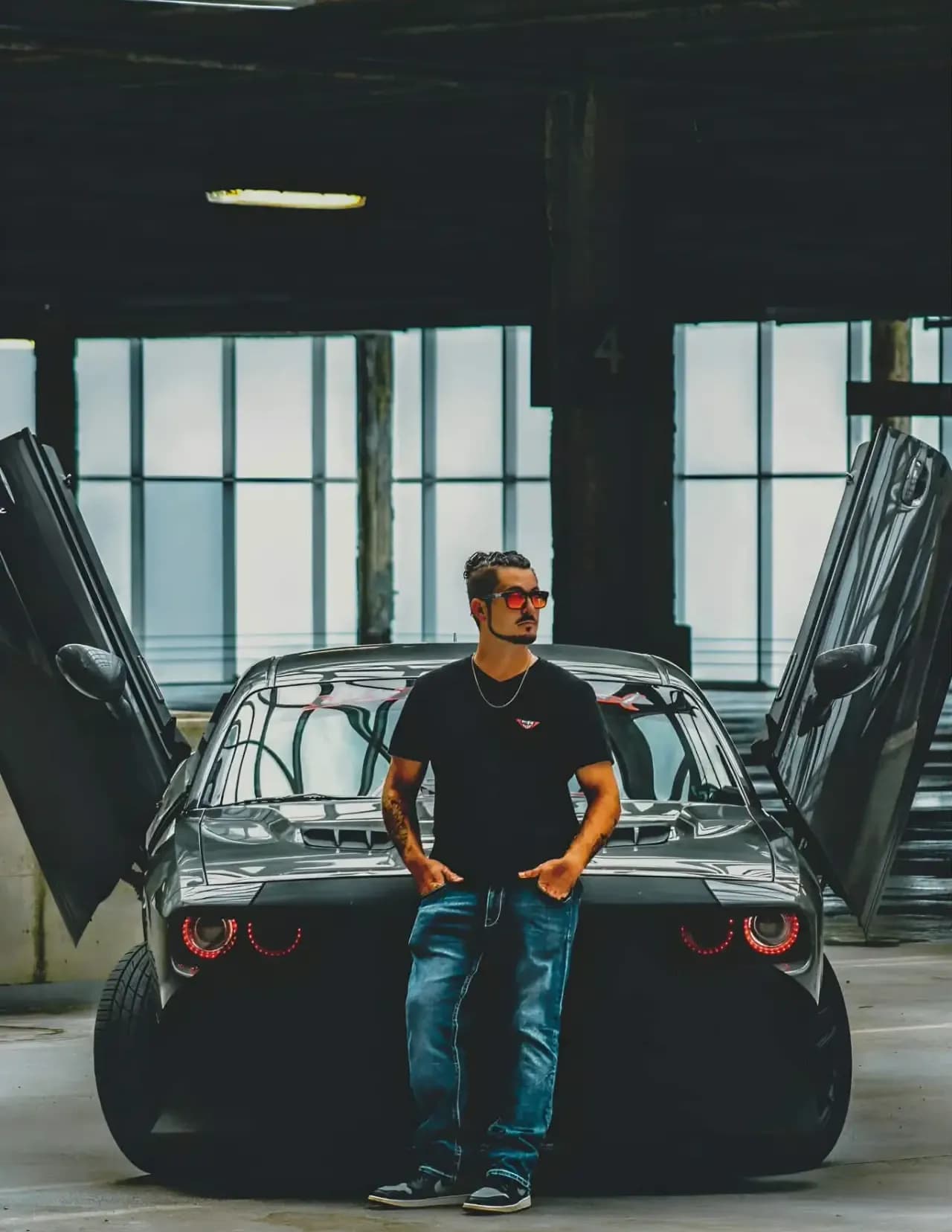 Alex Smith image