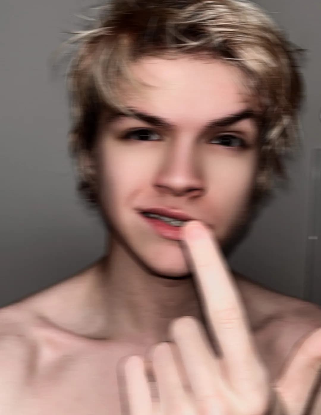 YoFriendGhost image
