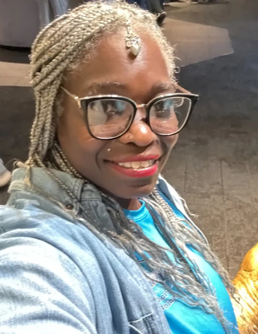 Stacy Mclean Oluoha image