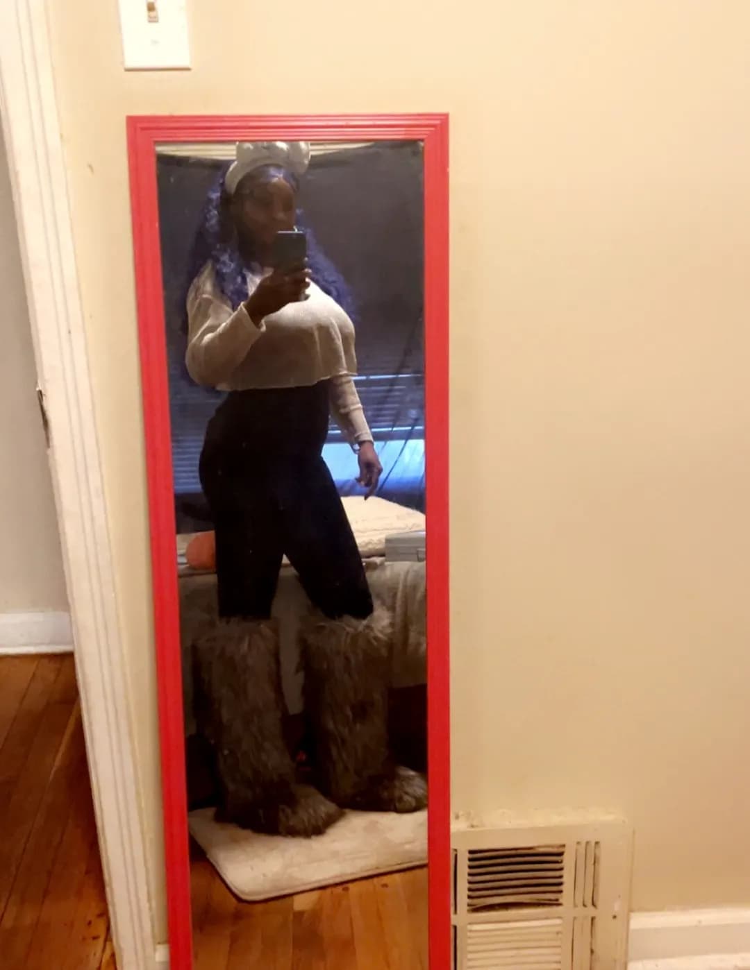 Ms.Blue image