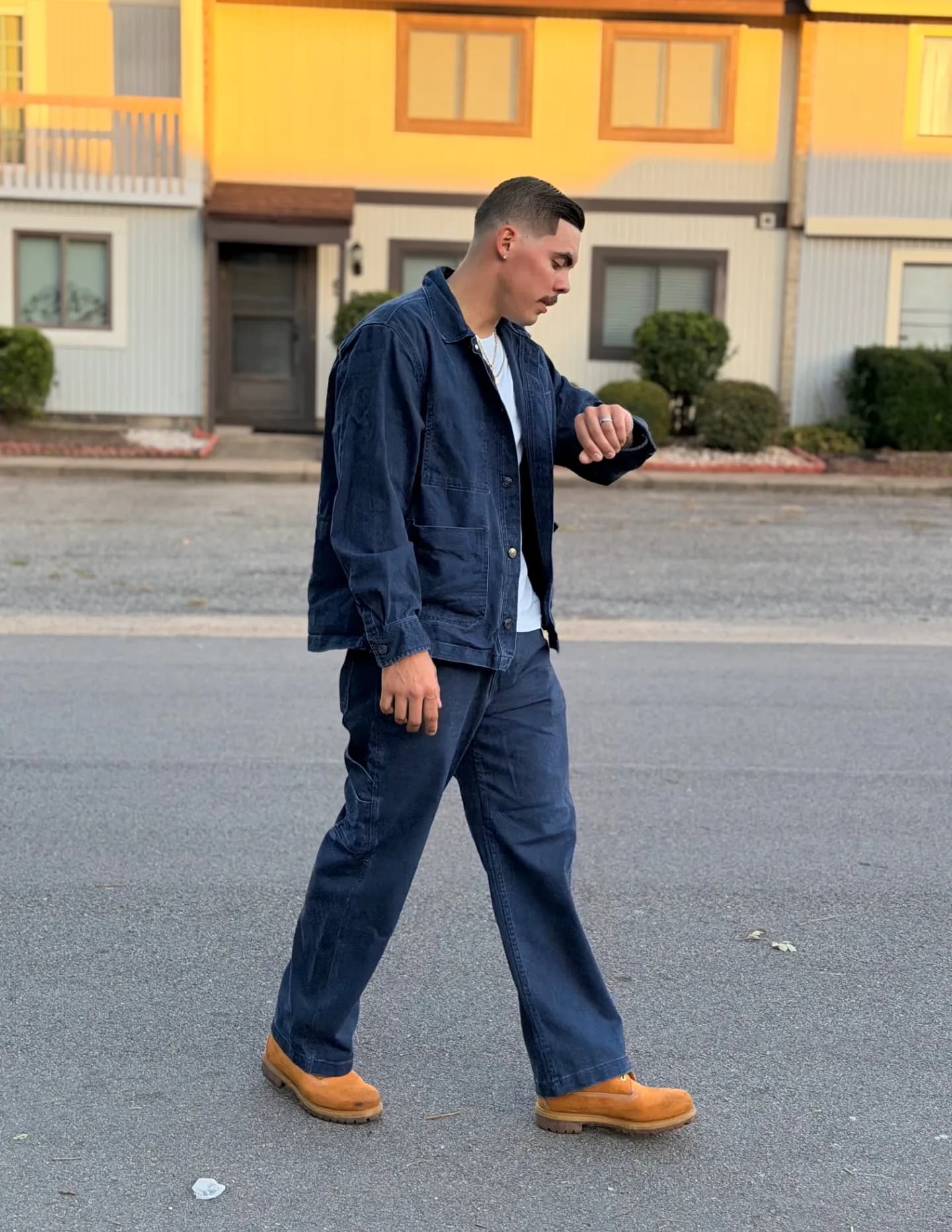 competitor JBKjV