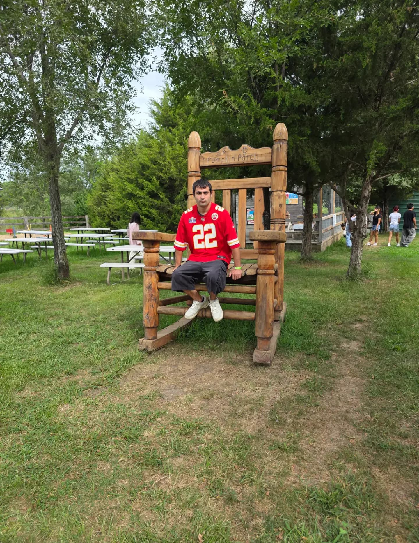 competitor qWjvg