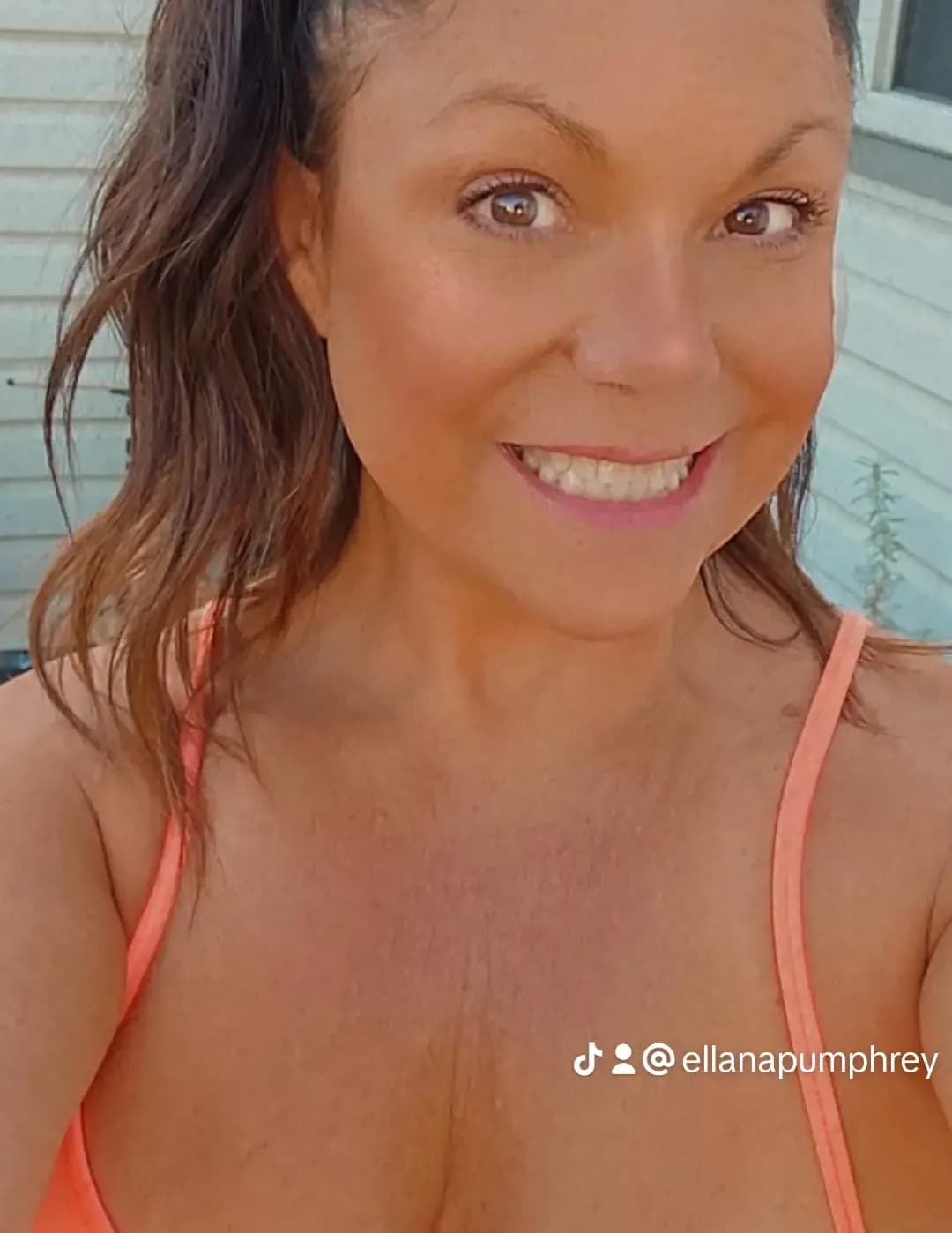 Ellana  image