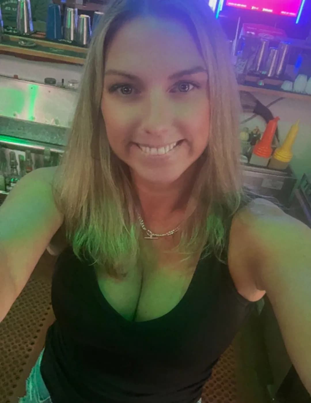 Erin Cummings image