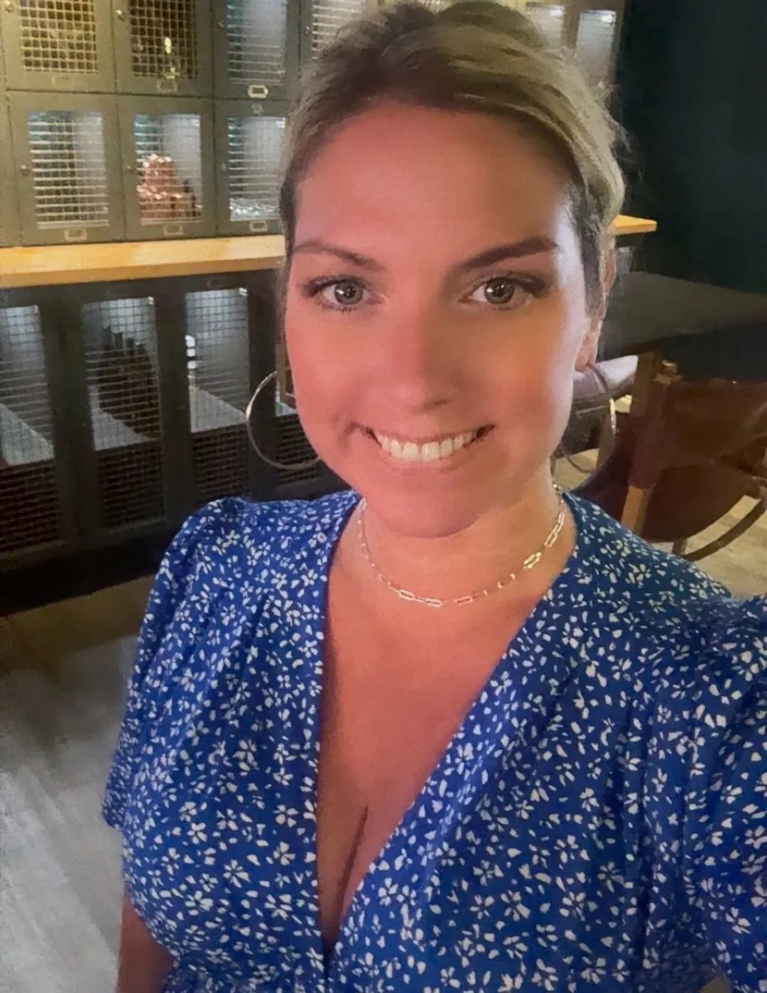 Erin Cummings image