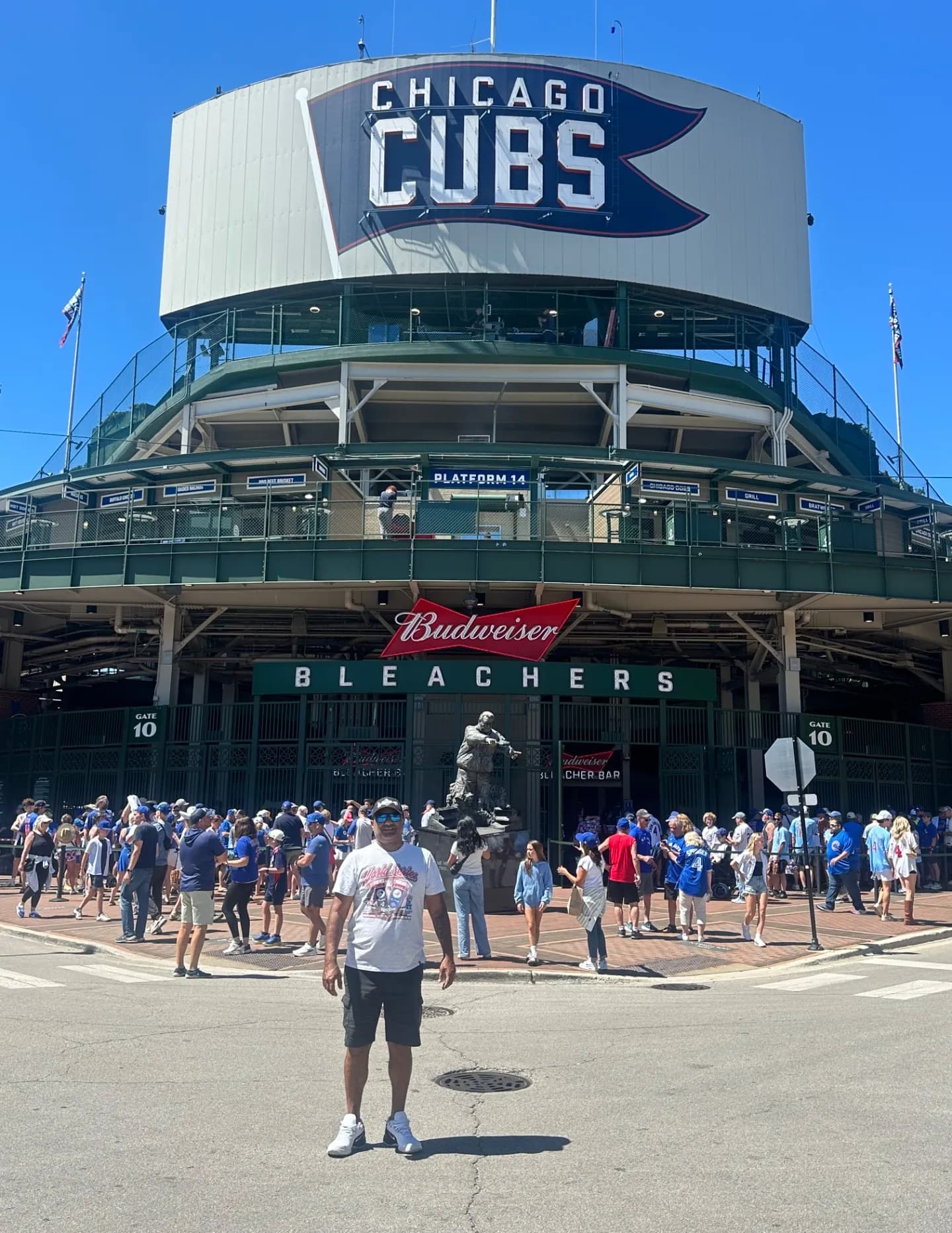 True blue image